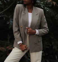 Load image into Gallery viewer, Vintage Taupe and Gold Blazer