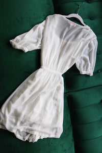 Oscar de la Renta White Gown and Robe Set