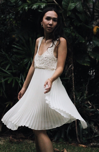 Vintage Embroidered Pleated Dress